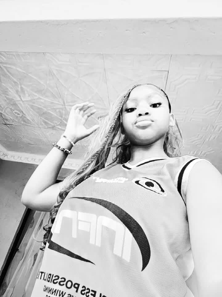 @x.cl0udy💸