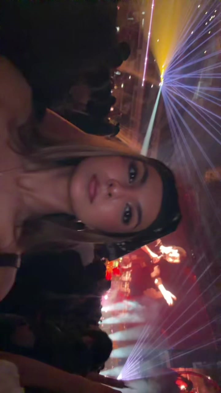 @bonappletit