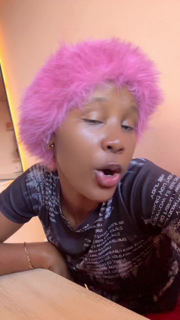 @NyaMbuRa🎀