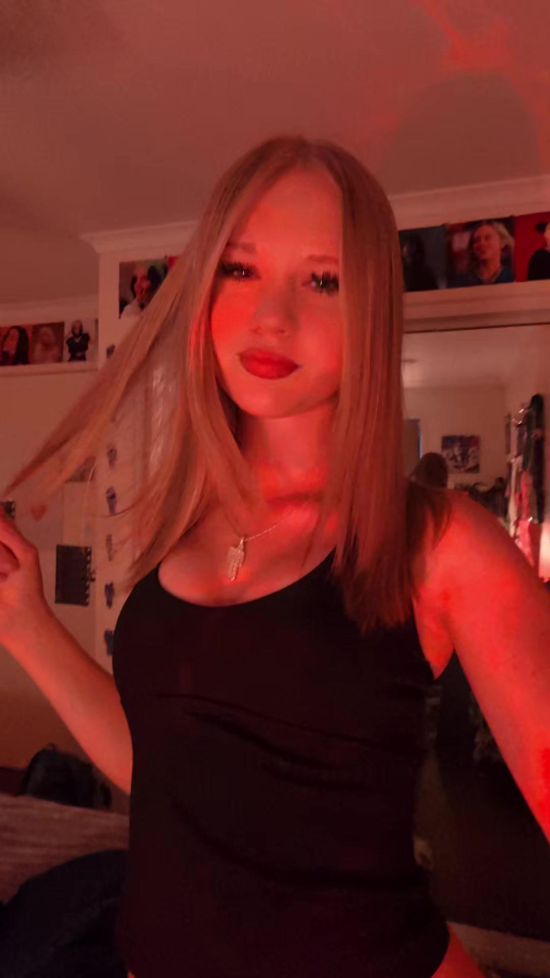 @ellaa📸