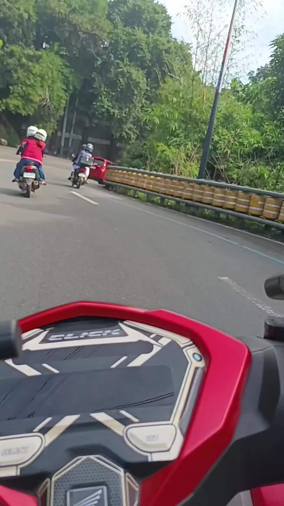 @Dhinz 29🇵🇭