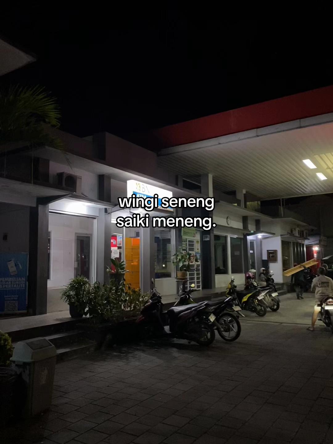 @𝙎𝙀𝙈𝙍𝘼𝙒𝙐𝙏✰