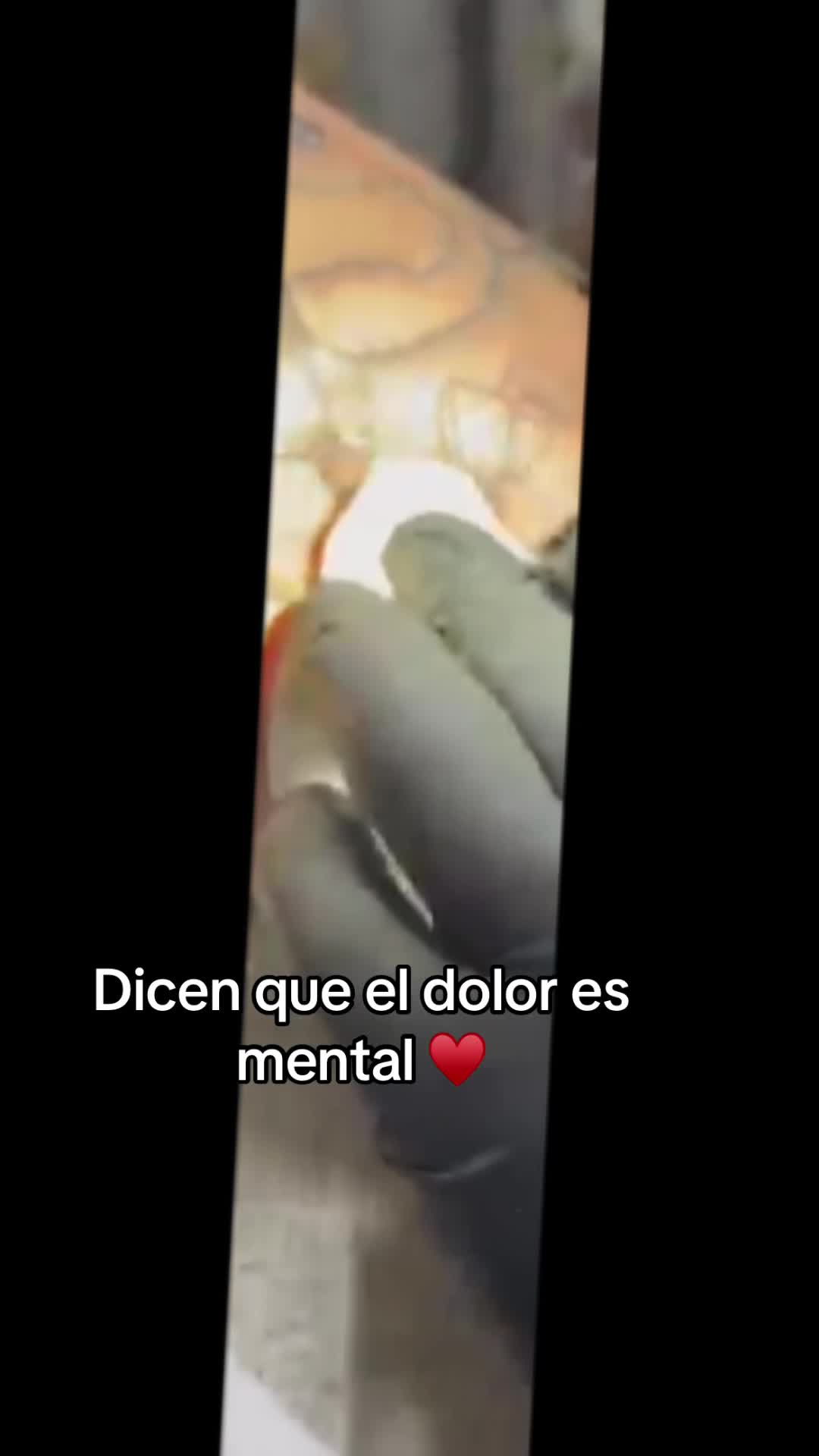 @Claudia Saravia