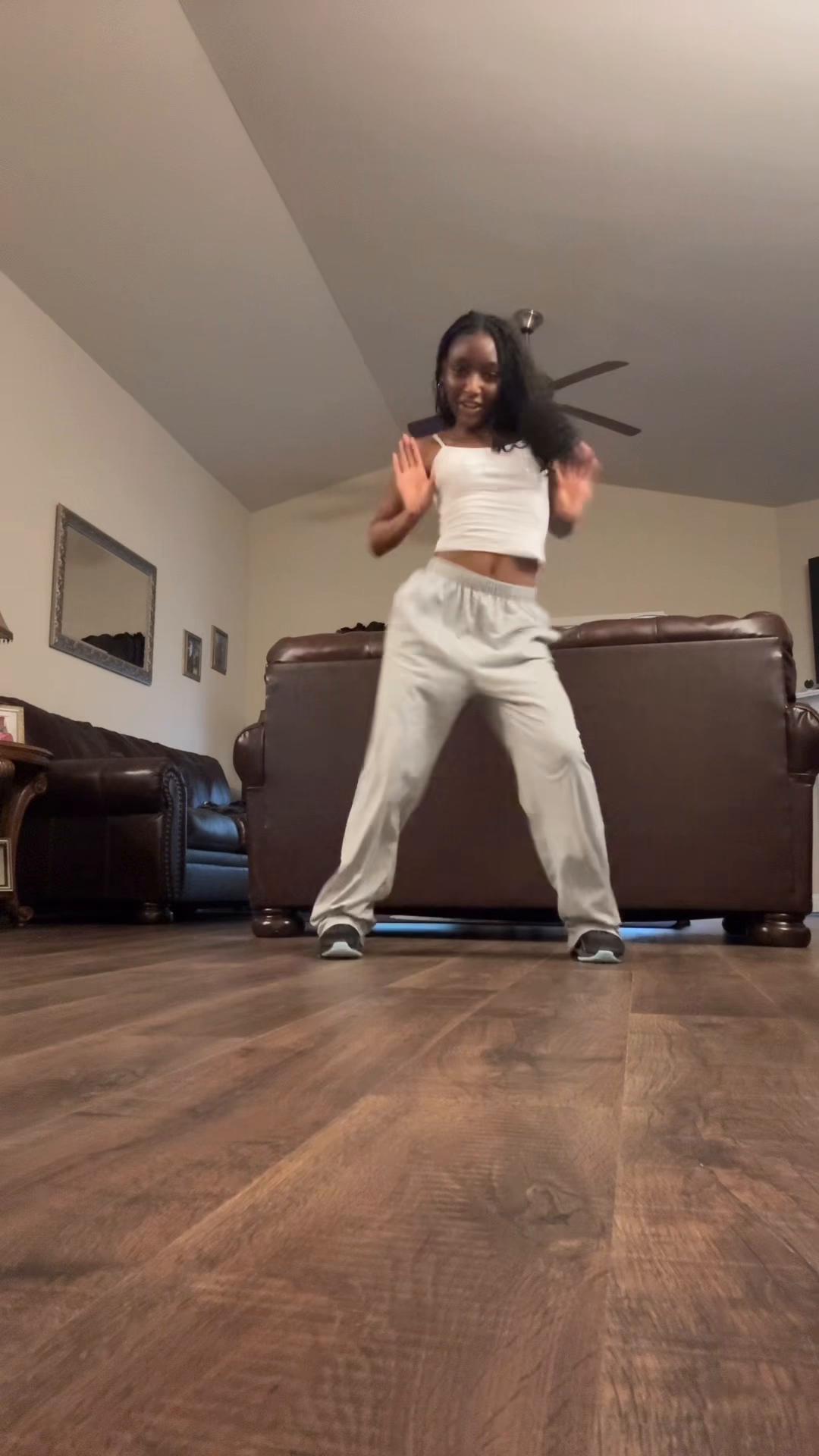 @destinee 데스티니