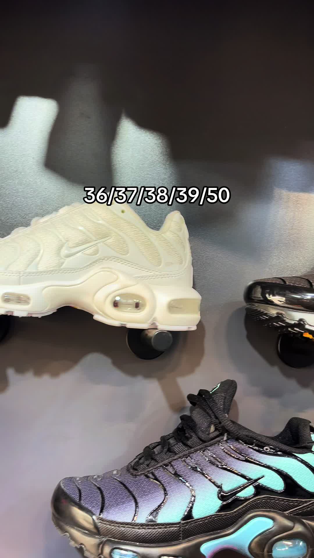 @SiaShop25_