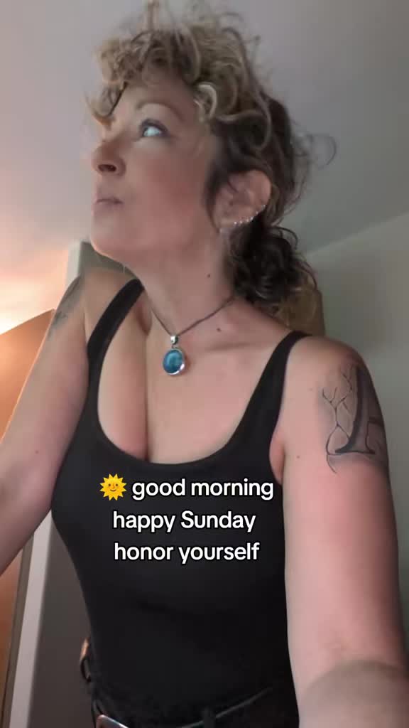 @MEL 🧿🫶🏼🌴🥥