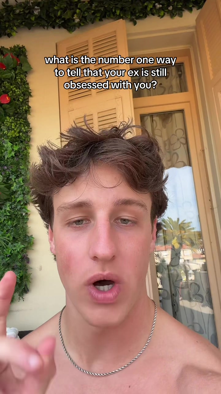 @julionomartello