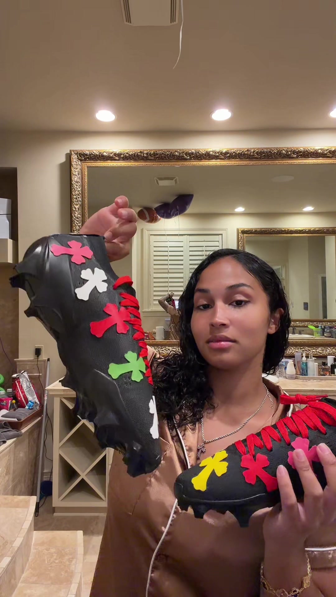 @Kaycurlzzz