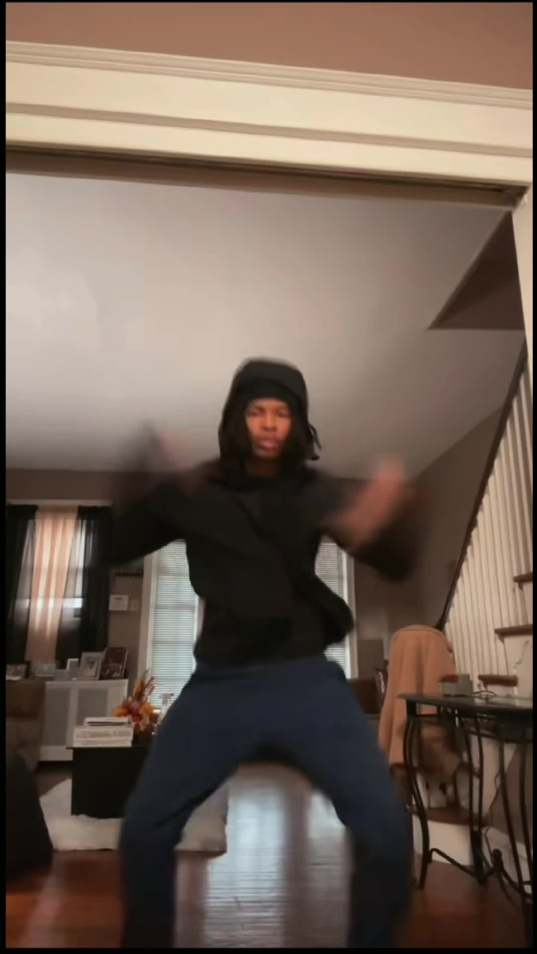 @. 🛹
