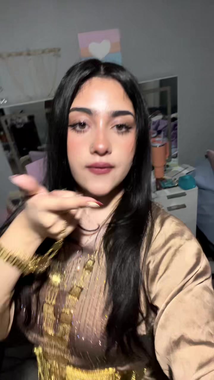 @Helannn