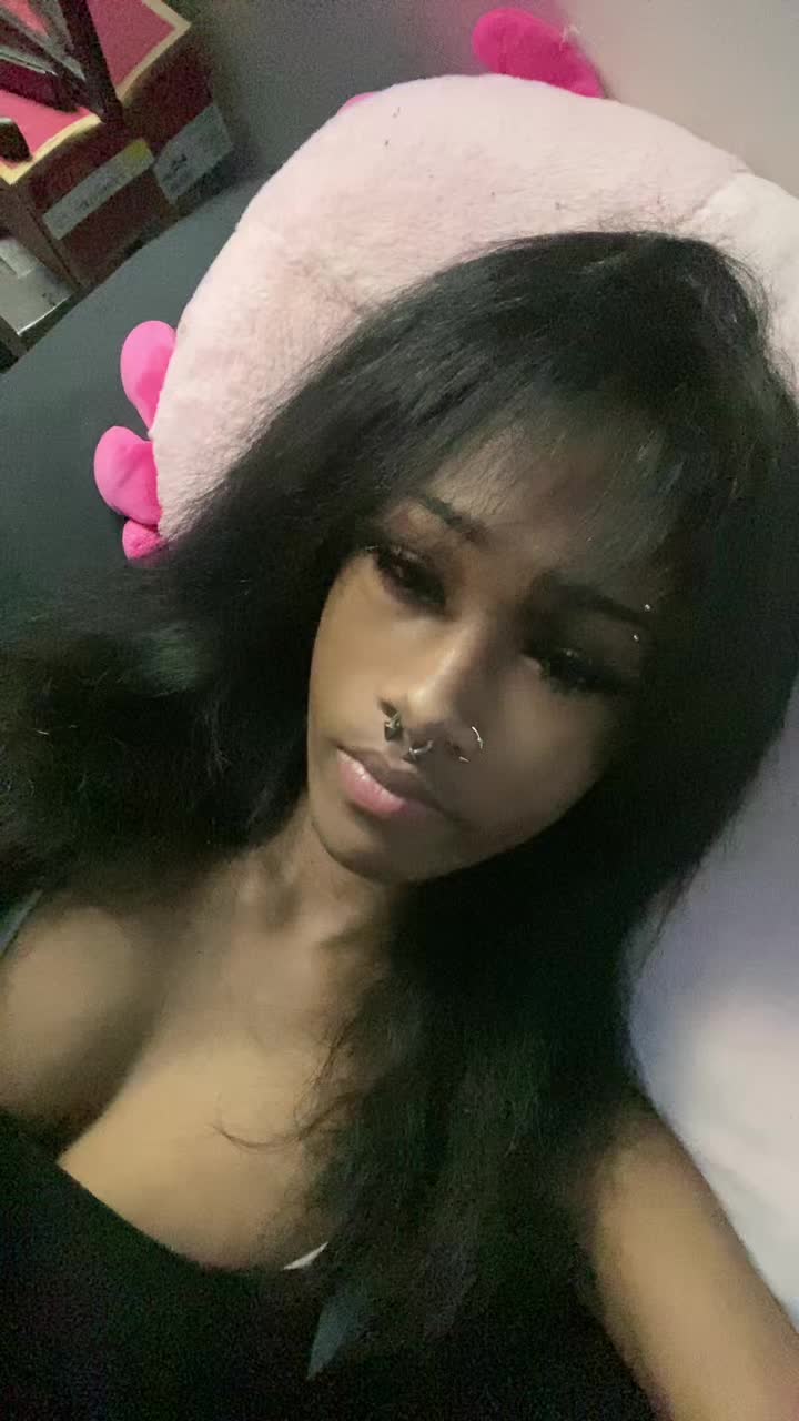 @ﹺ