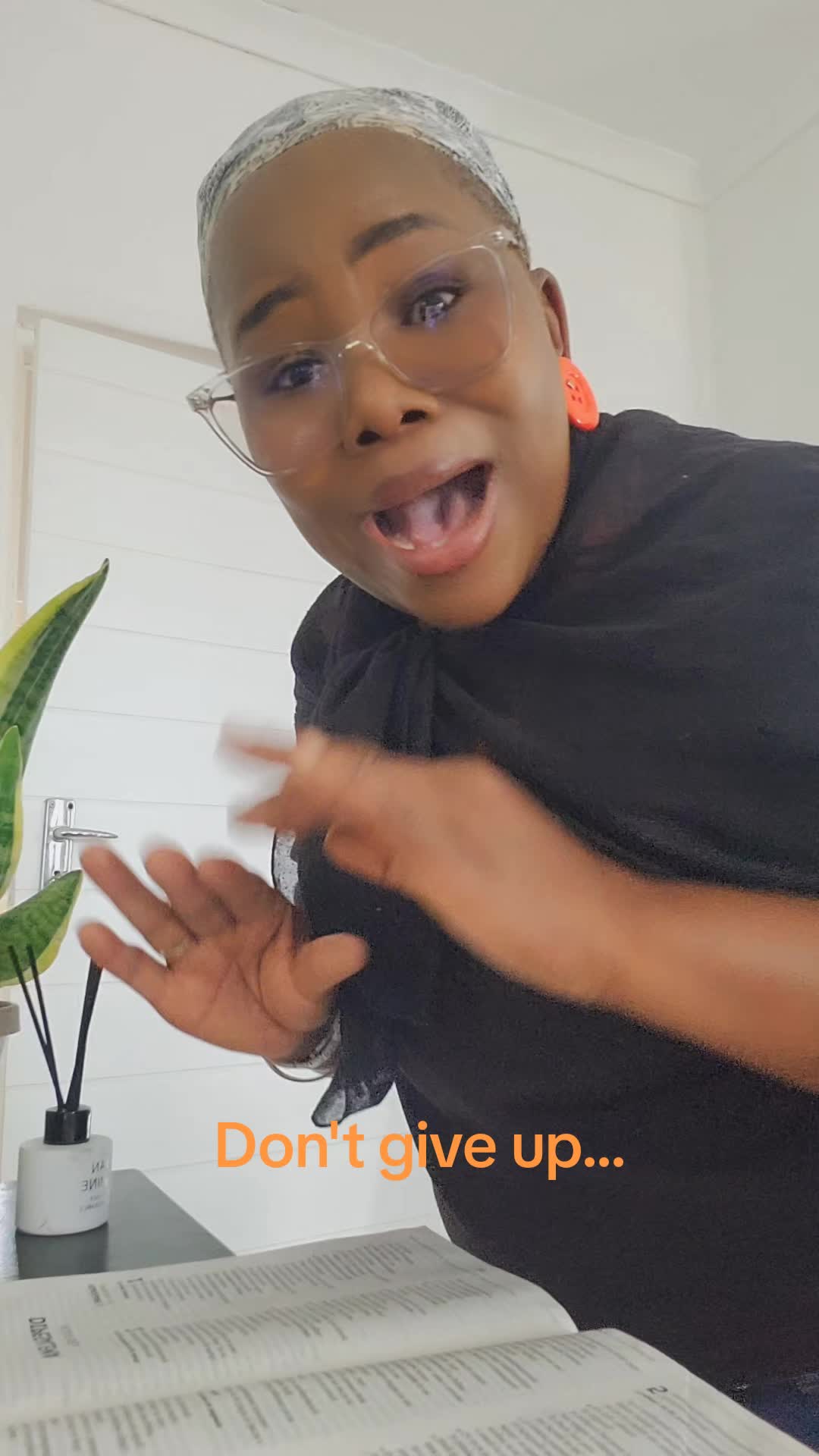 @Moi