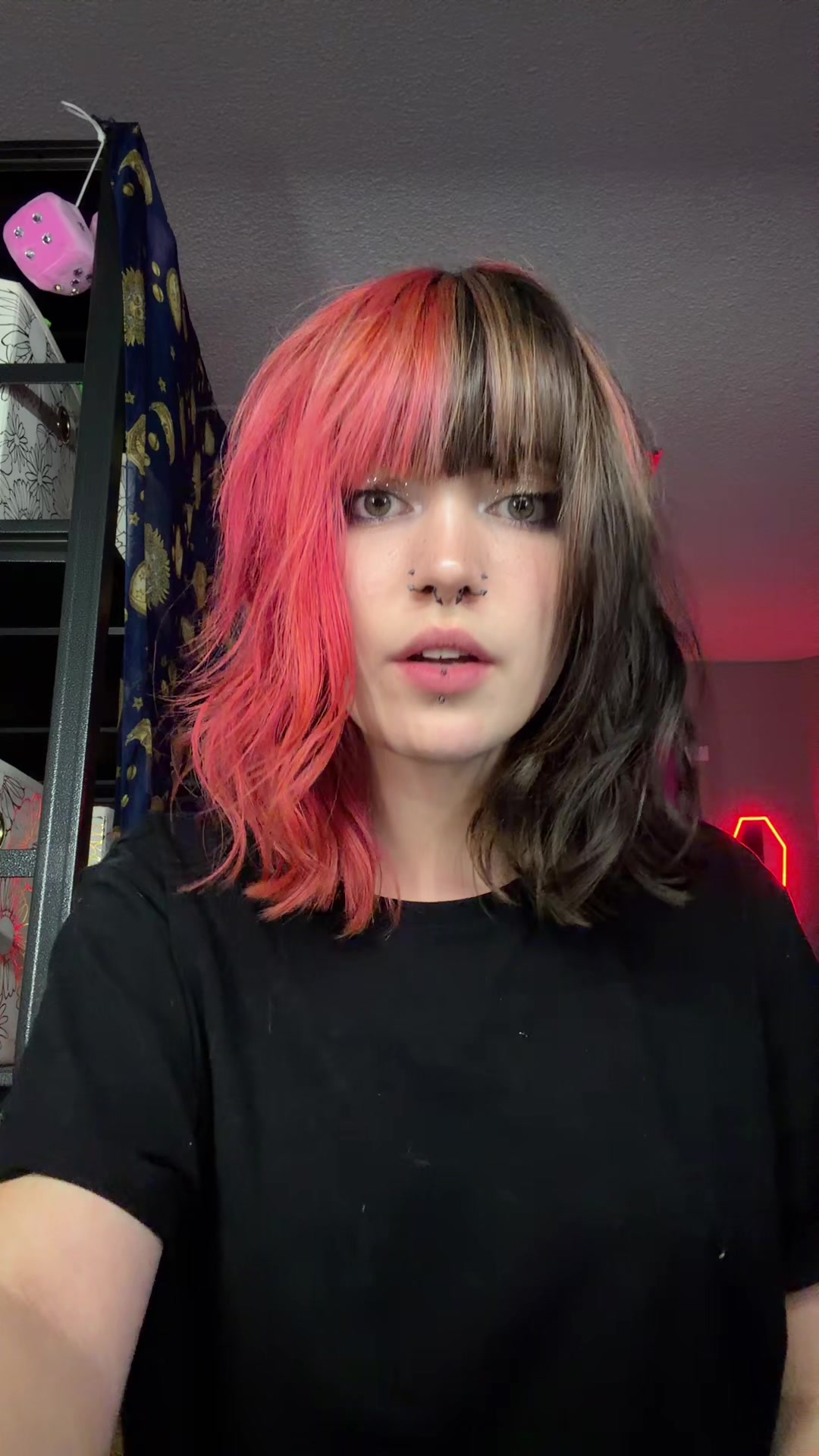 @Lil Bug🖤🍄