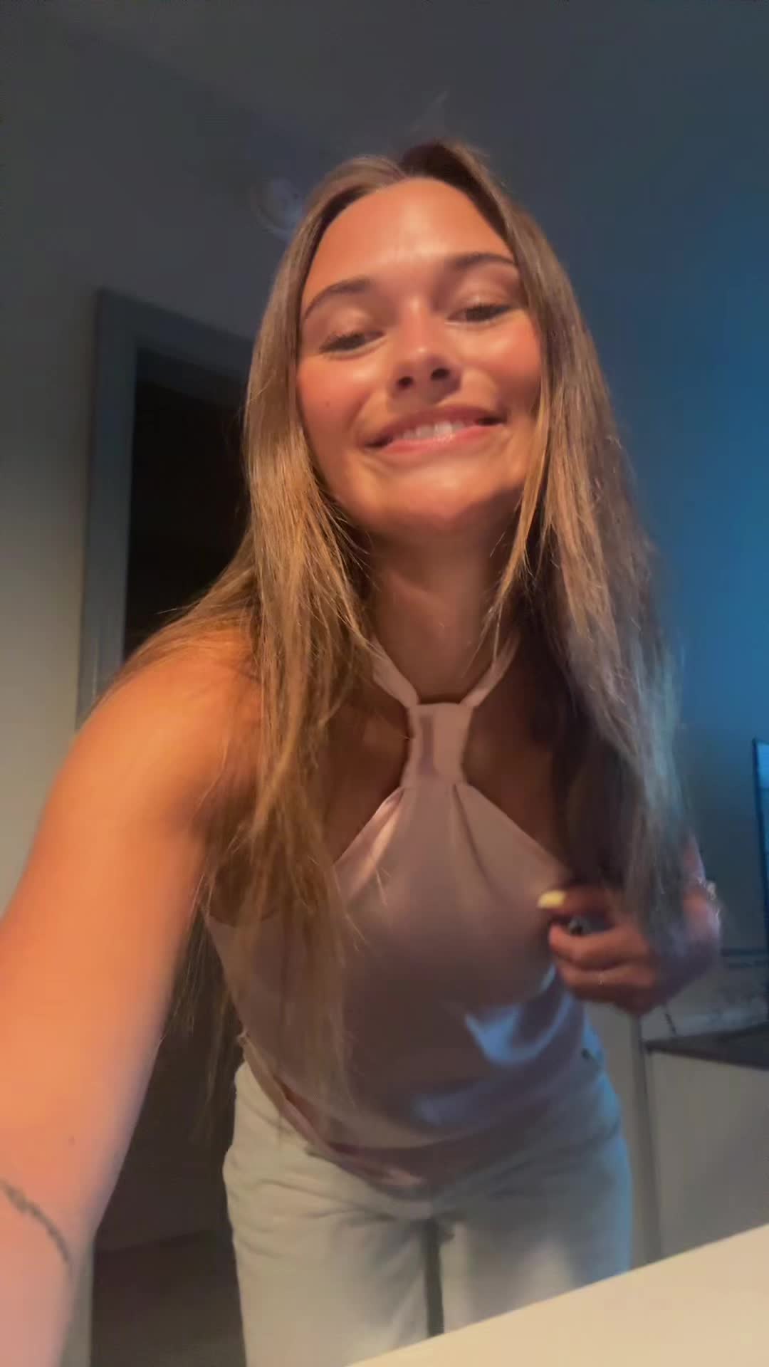 @taryntomes