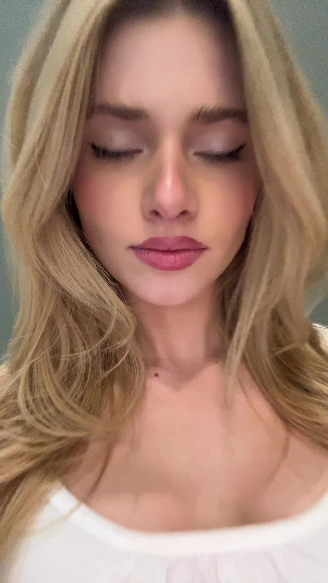@addiefeeeley
