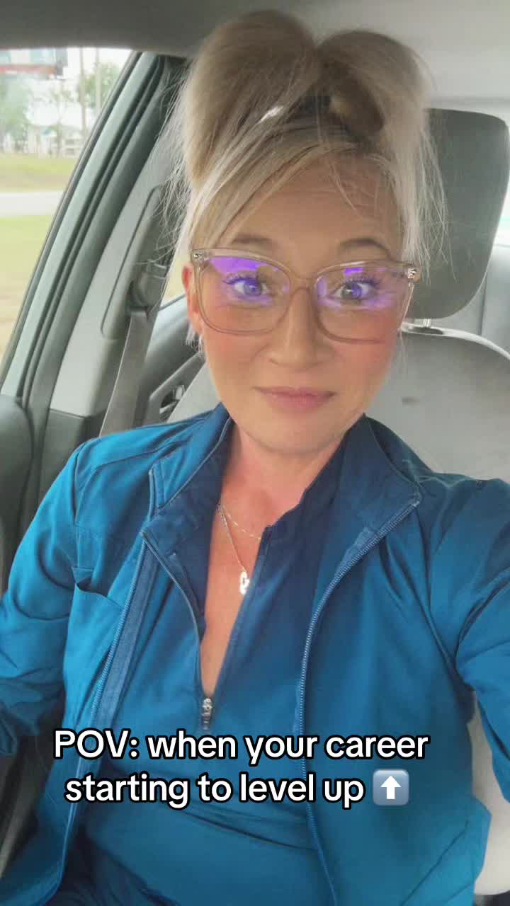 @julydaises