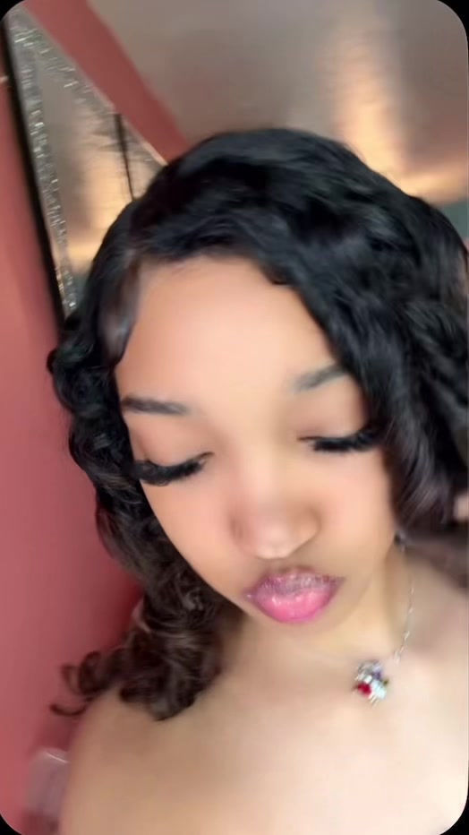 @️