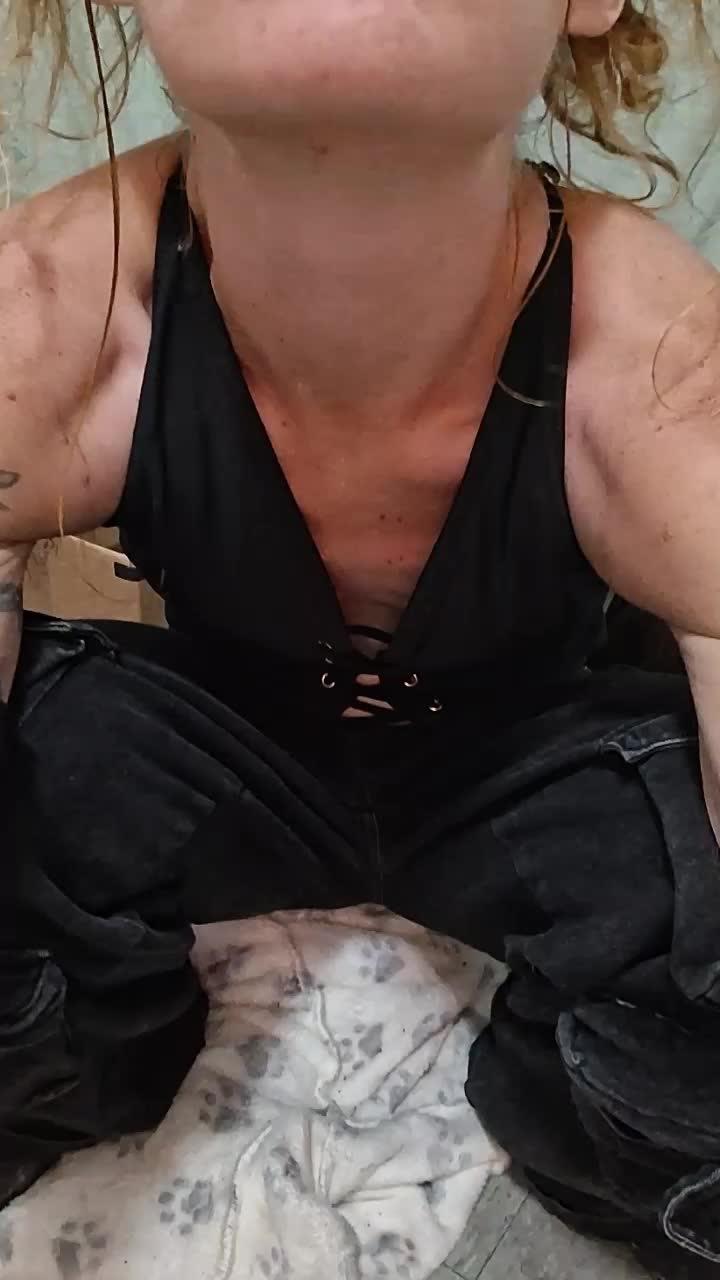 @🧚♂️🧚♀️🧛♂️🧛♀️🫅👸