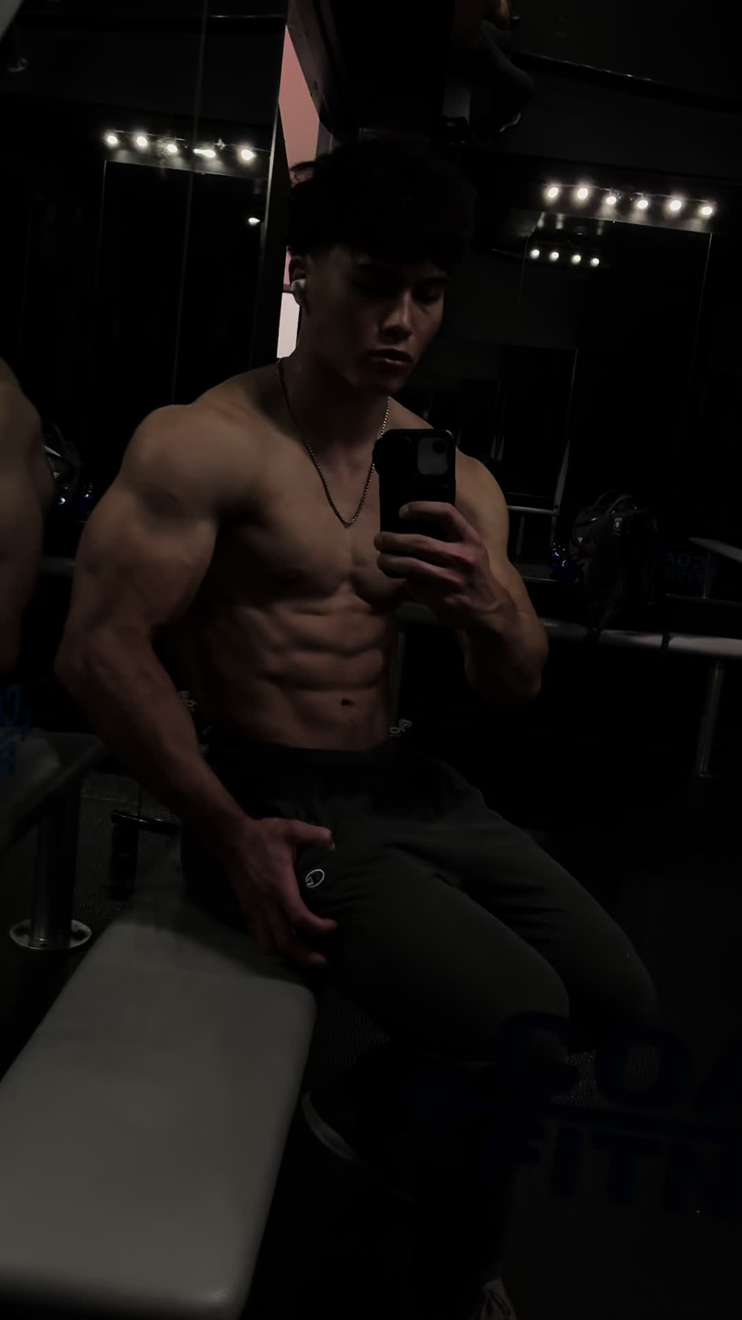 @kurtislifts_