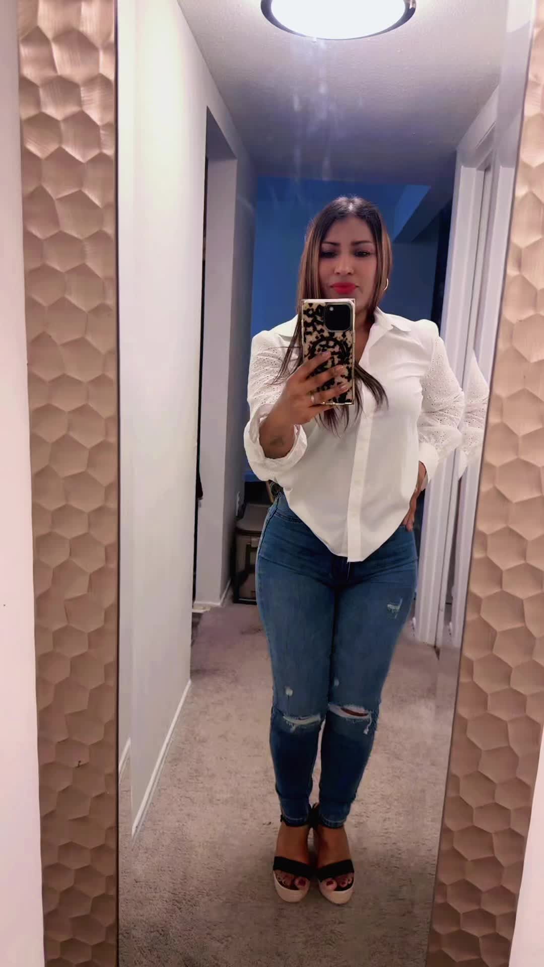 @Paola Henriquez