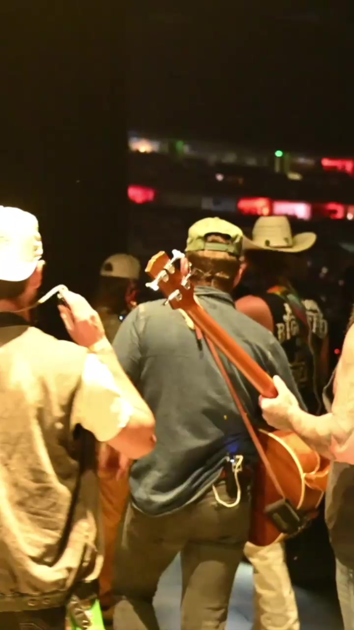 @Shane Smith & The Saints