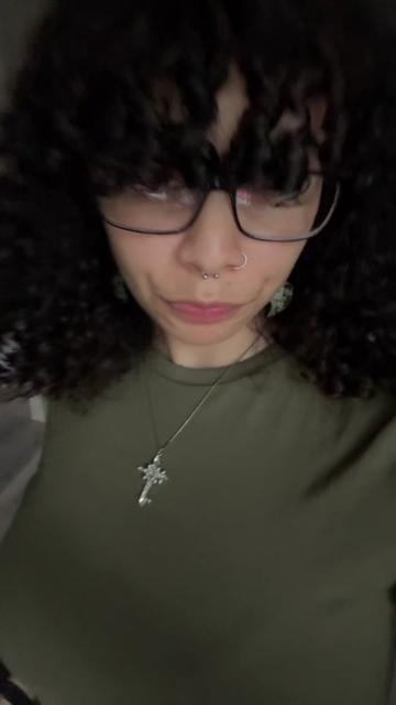 @Lolita .๐ค.๐ฆ.โฐ๏ธ.๐ฅ.
