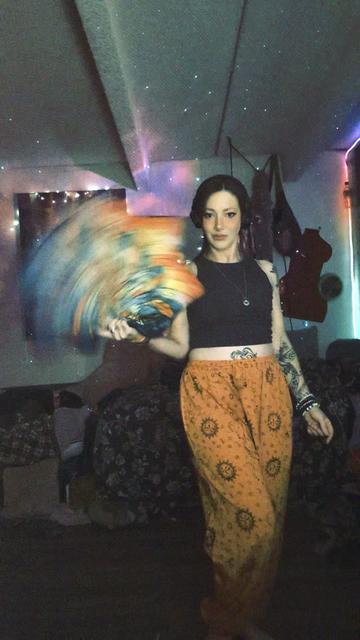 @🎶🦢Radical Hippy🦢🎶