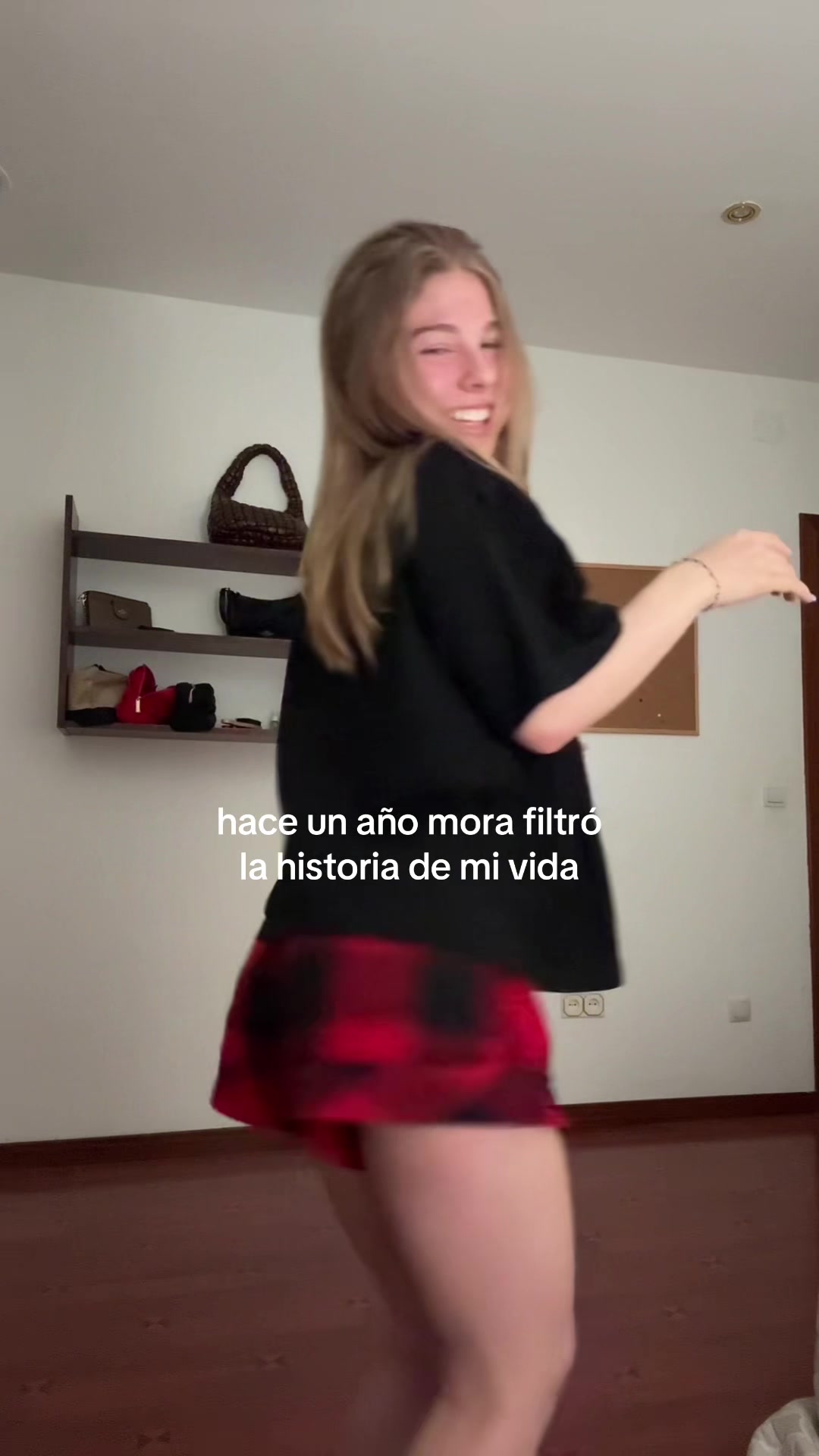 @Lola