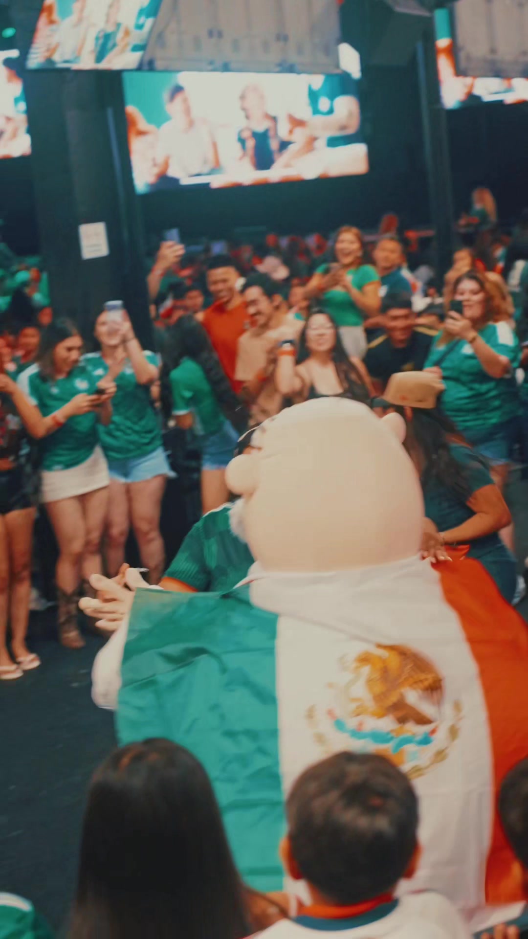 @escapade2001houston