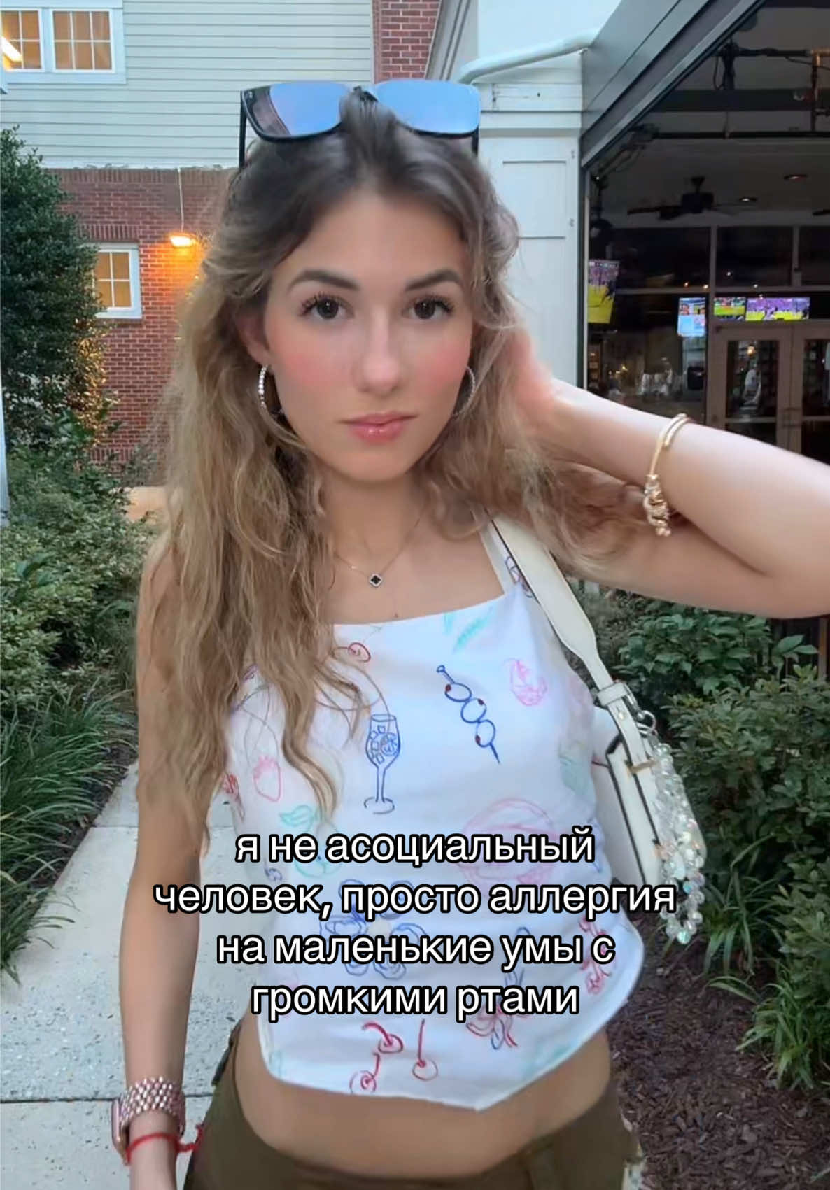 @Elizabet