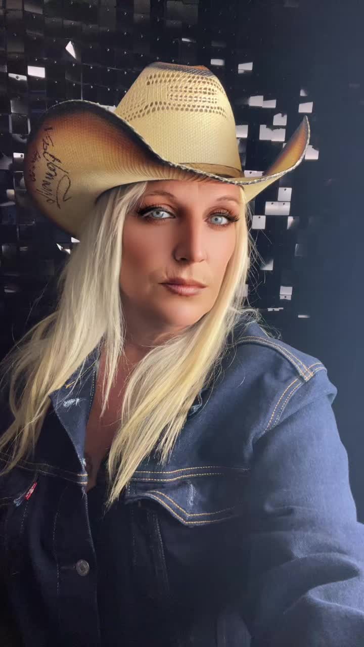 @CristyJohns