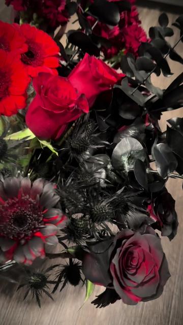 @🥀Alivia Goth&Whimsy florist✨