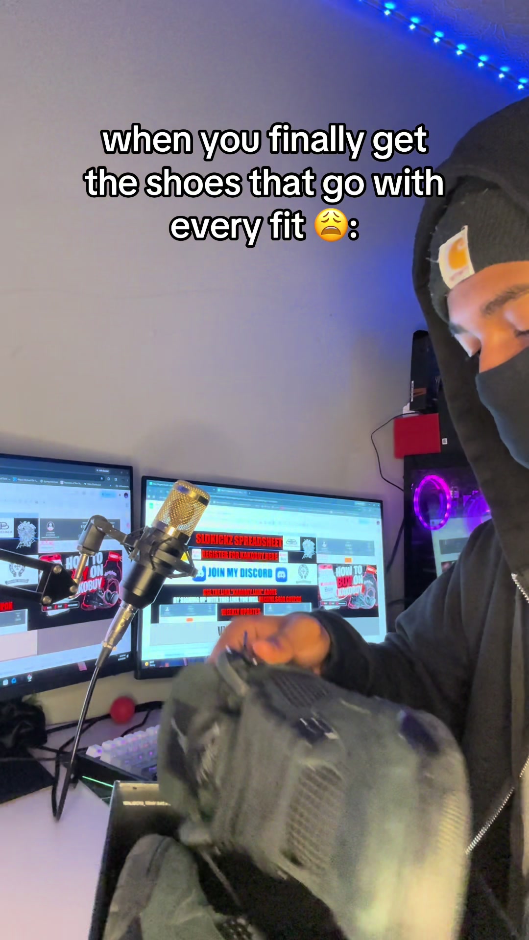 @SneakerLuverDude