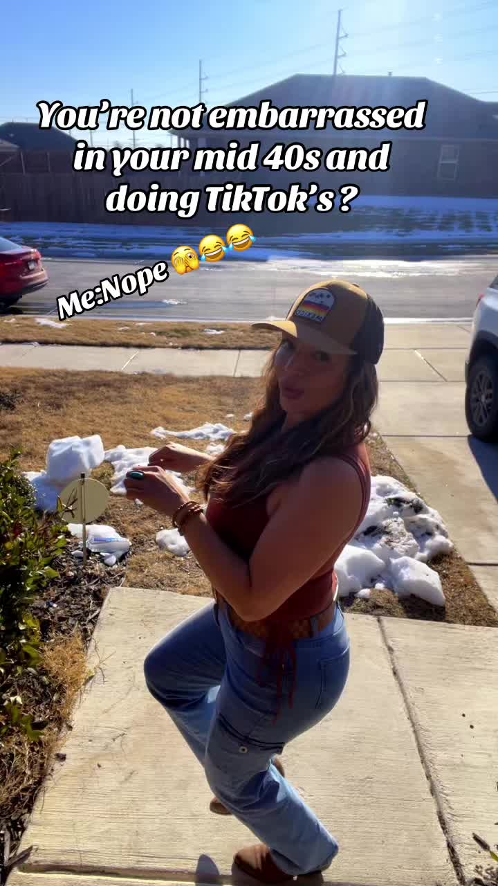 @EstrellaNoirXIII