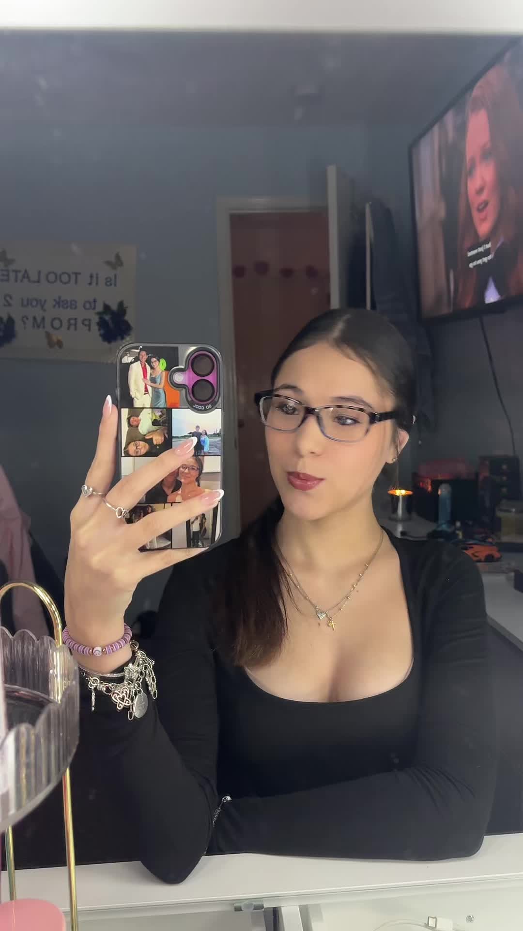 @nanisspamm_mm