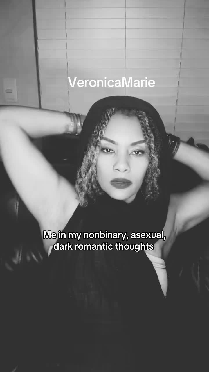 @VeronicaMarie