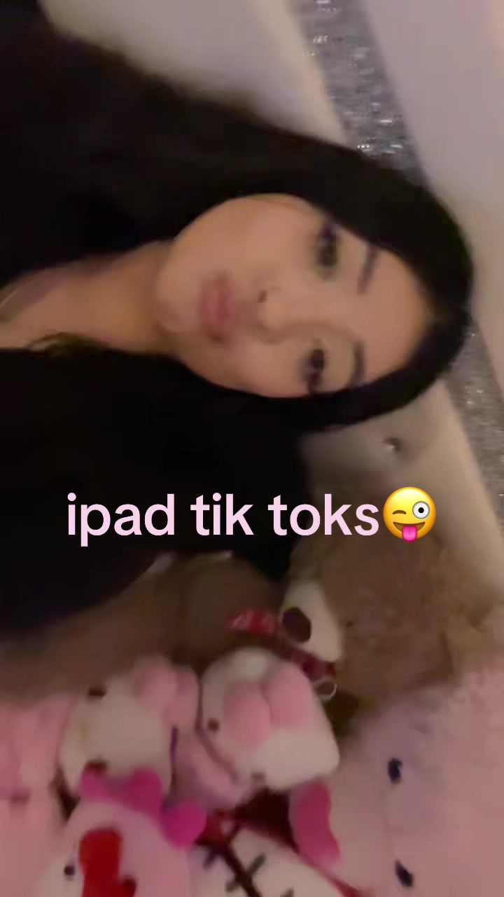 @tashaa