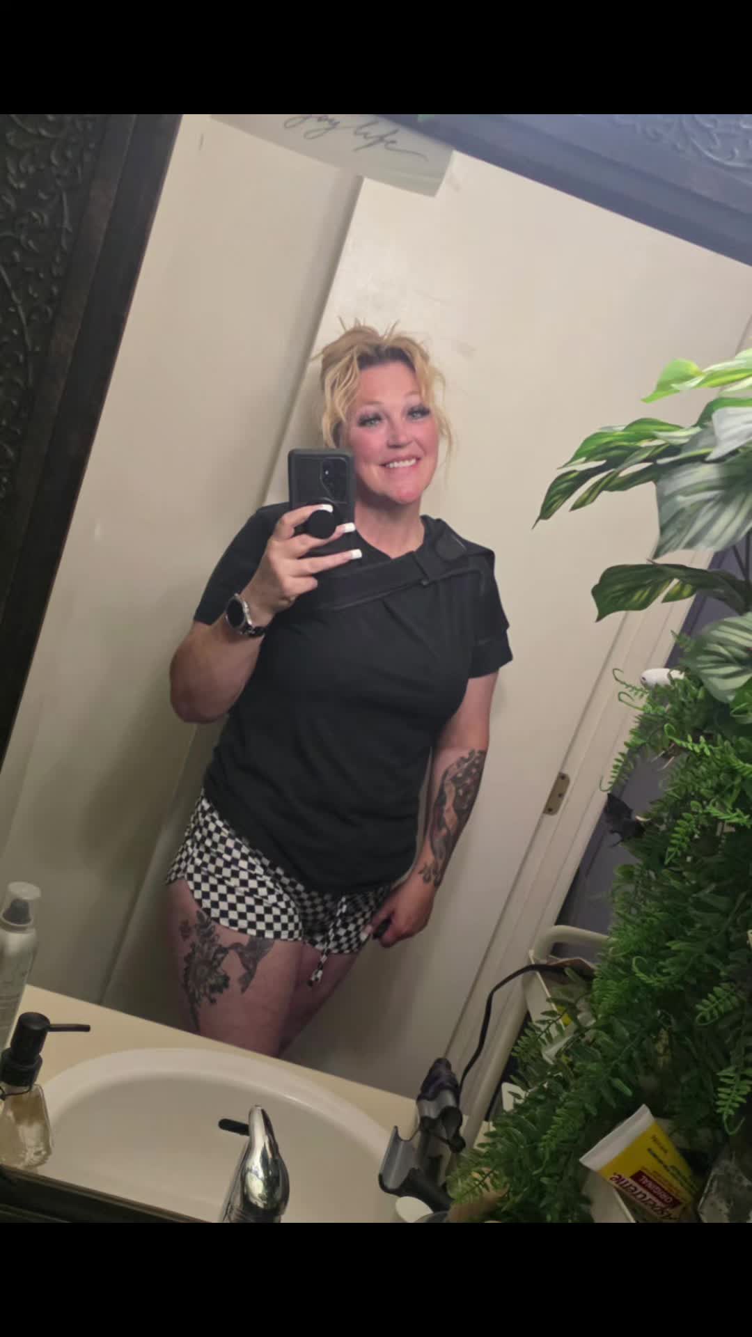 @rockystrit