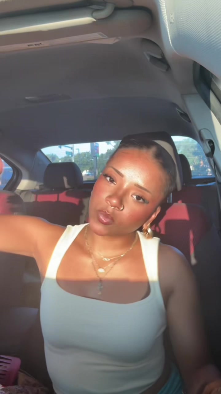 @jackie.