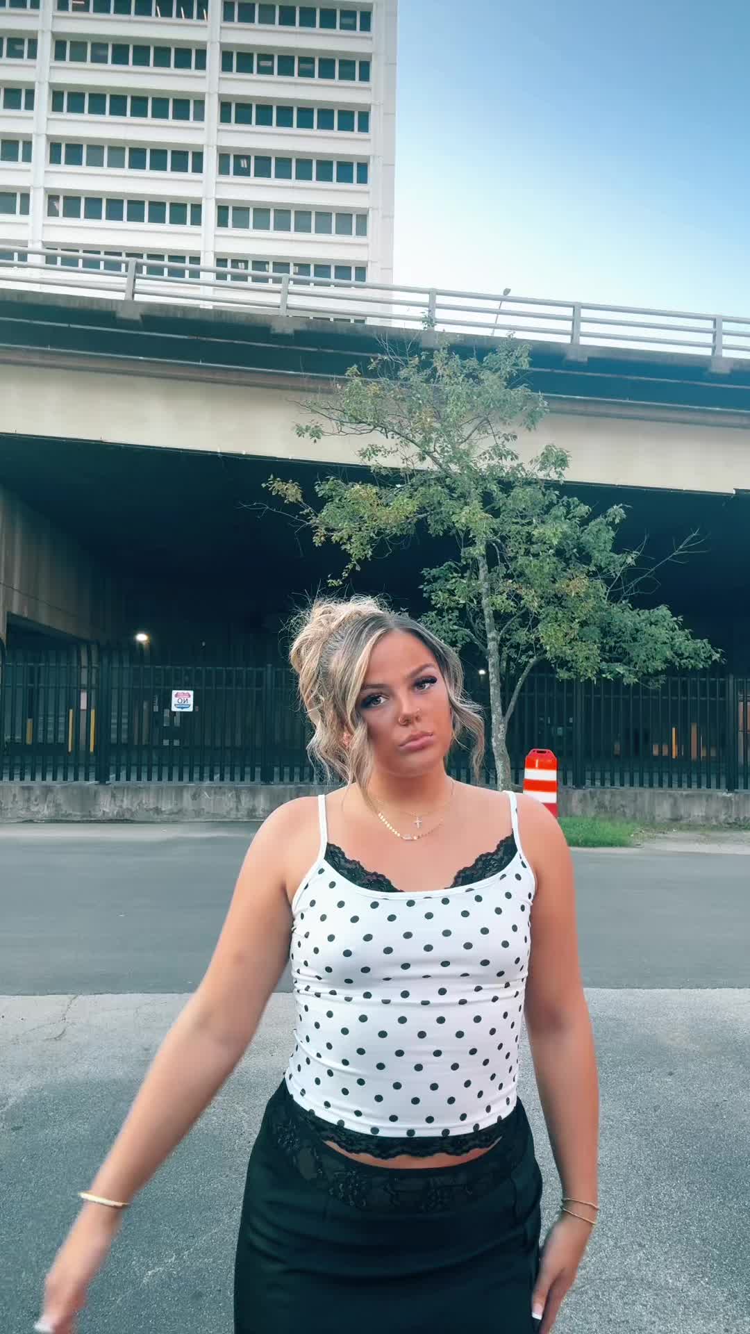@A M E L I A