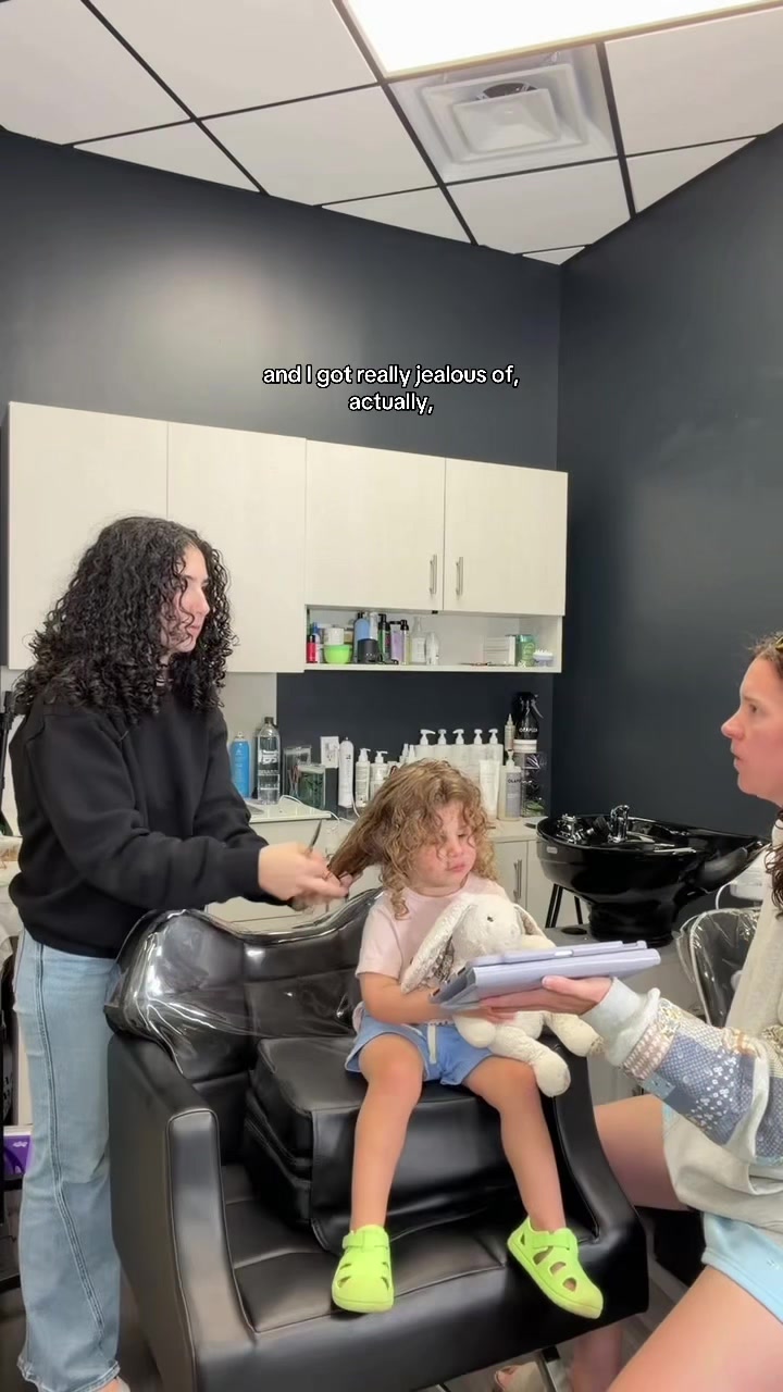 @SAMMY || MA HAIRSTYLIST