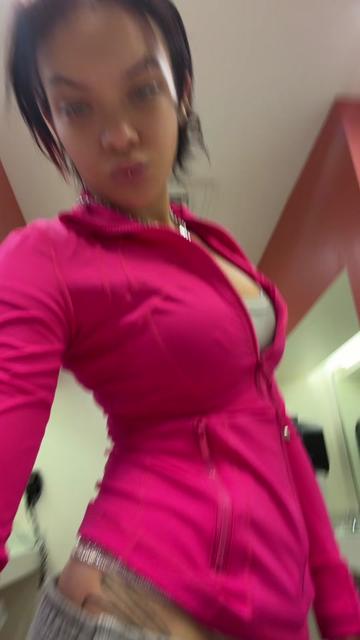 @Navadaqueen
