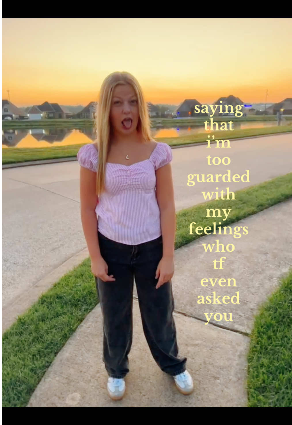 @𝐥𝐢𝐥𝐬 𝐬𝐩𝐚𝐦