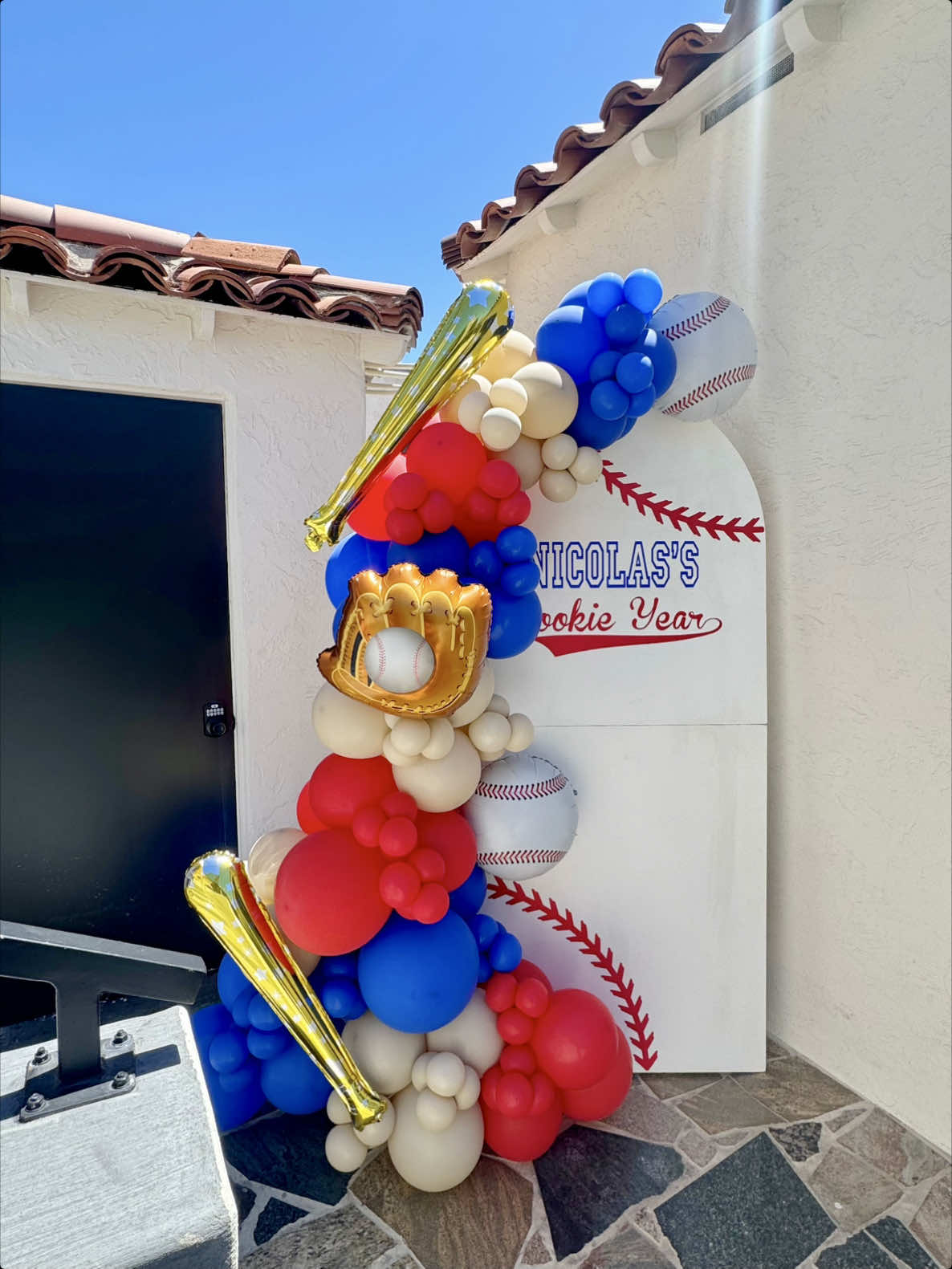@Puff and Pop Balloons