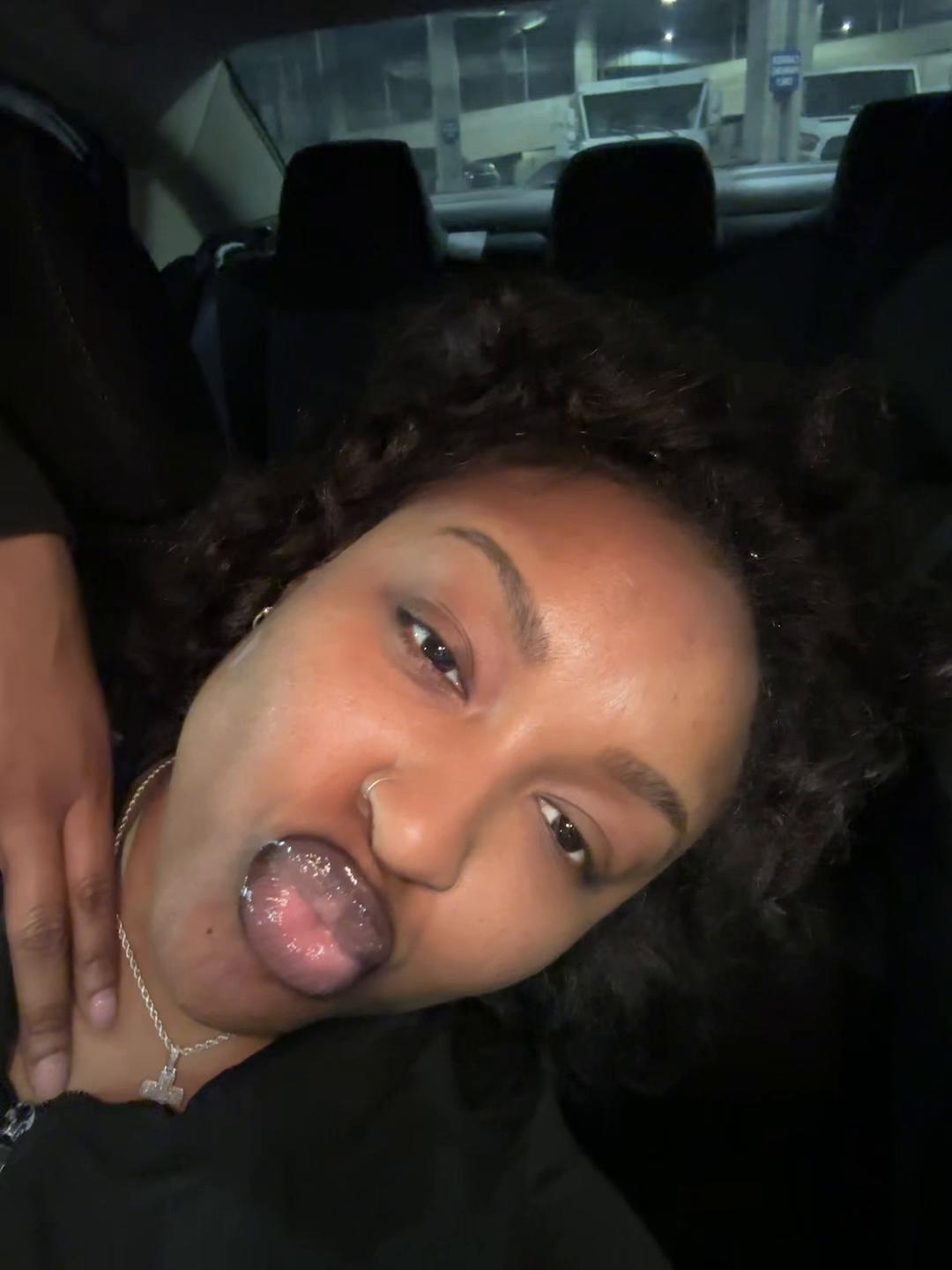 @cgoyae