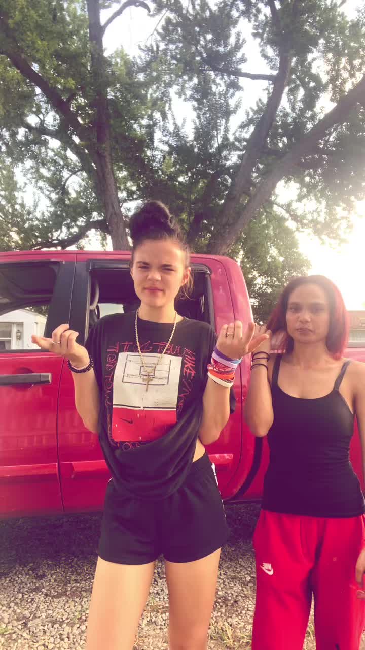 @Emma🤞🏻🔒💨🍃🍃