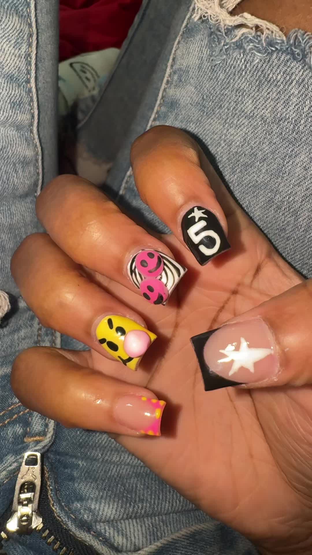 @Eashaa🦋