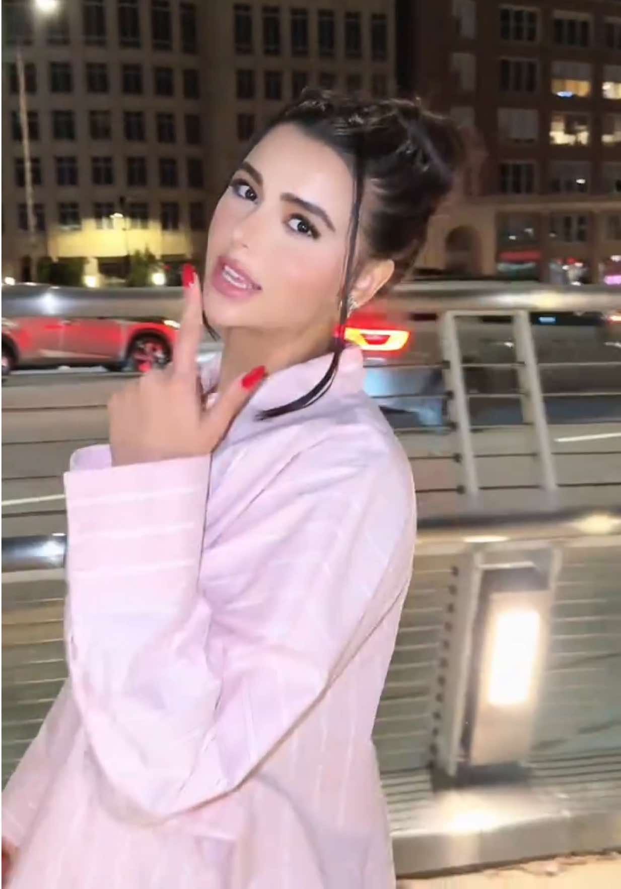 @Lara 💎