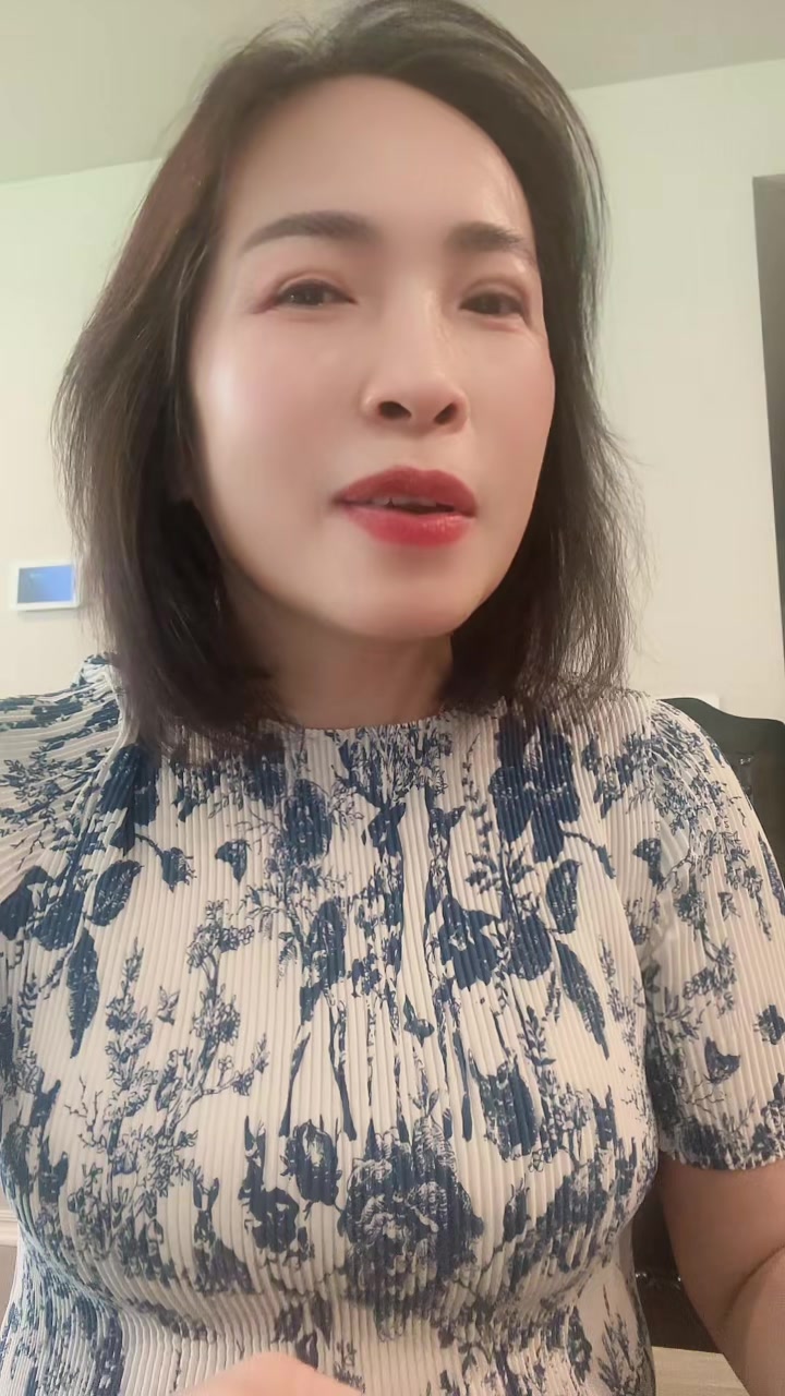 @Riêng một góc trời