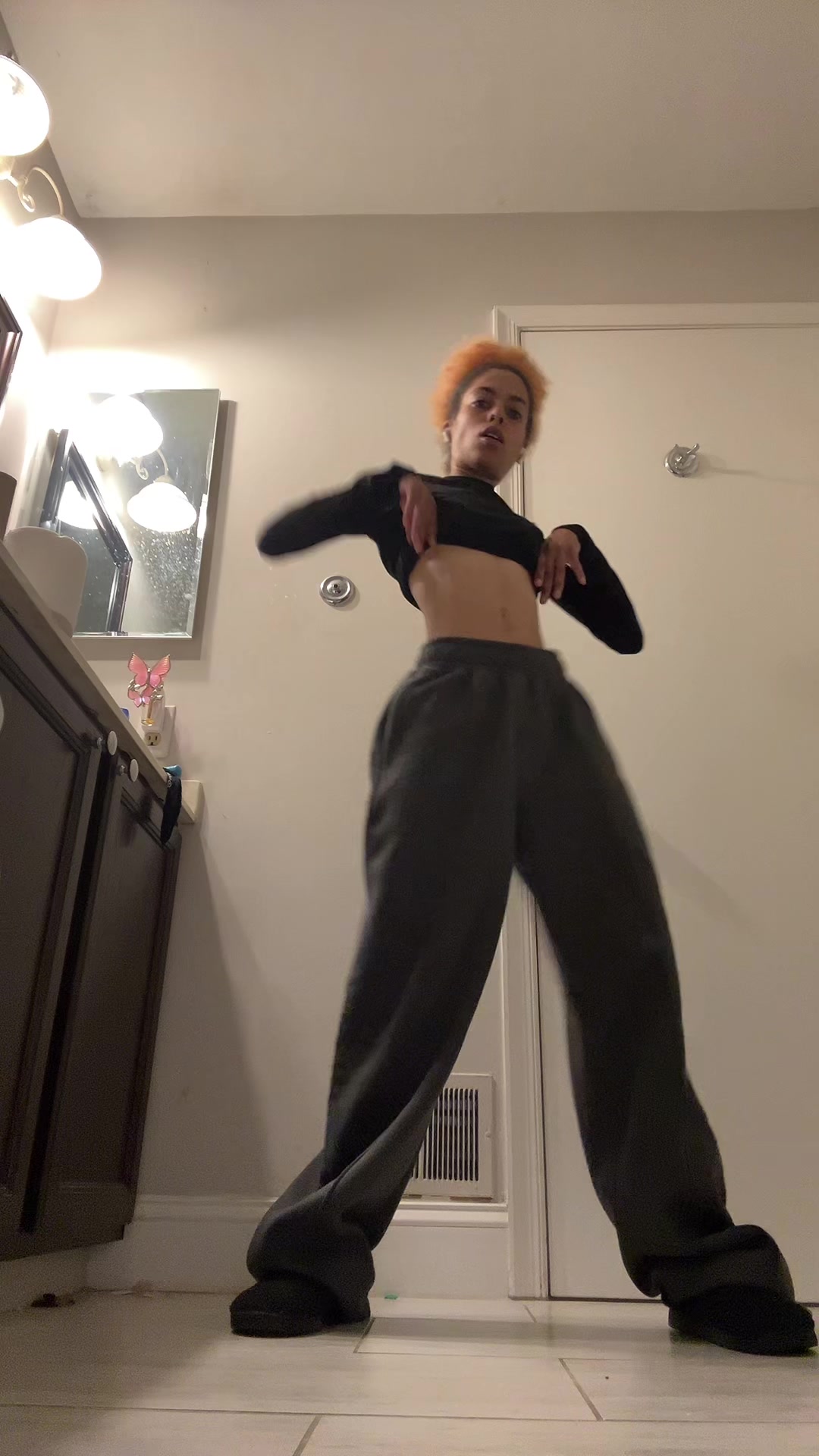 @nosmilingnini
